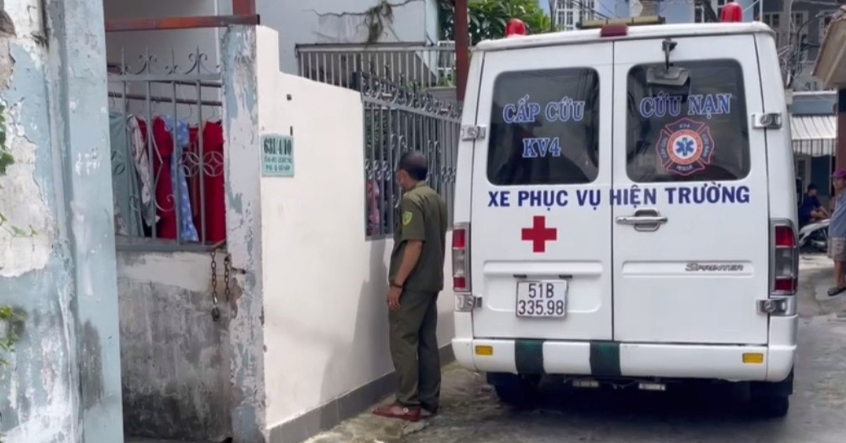 Mở cửa phòng trọ, bàng hoàng phát hiện thi thể phụ nữ trong tư thế treo cổ