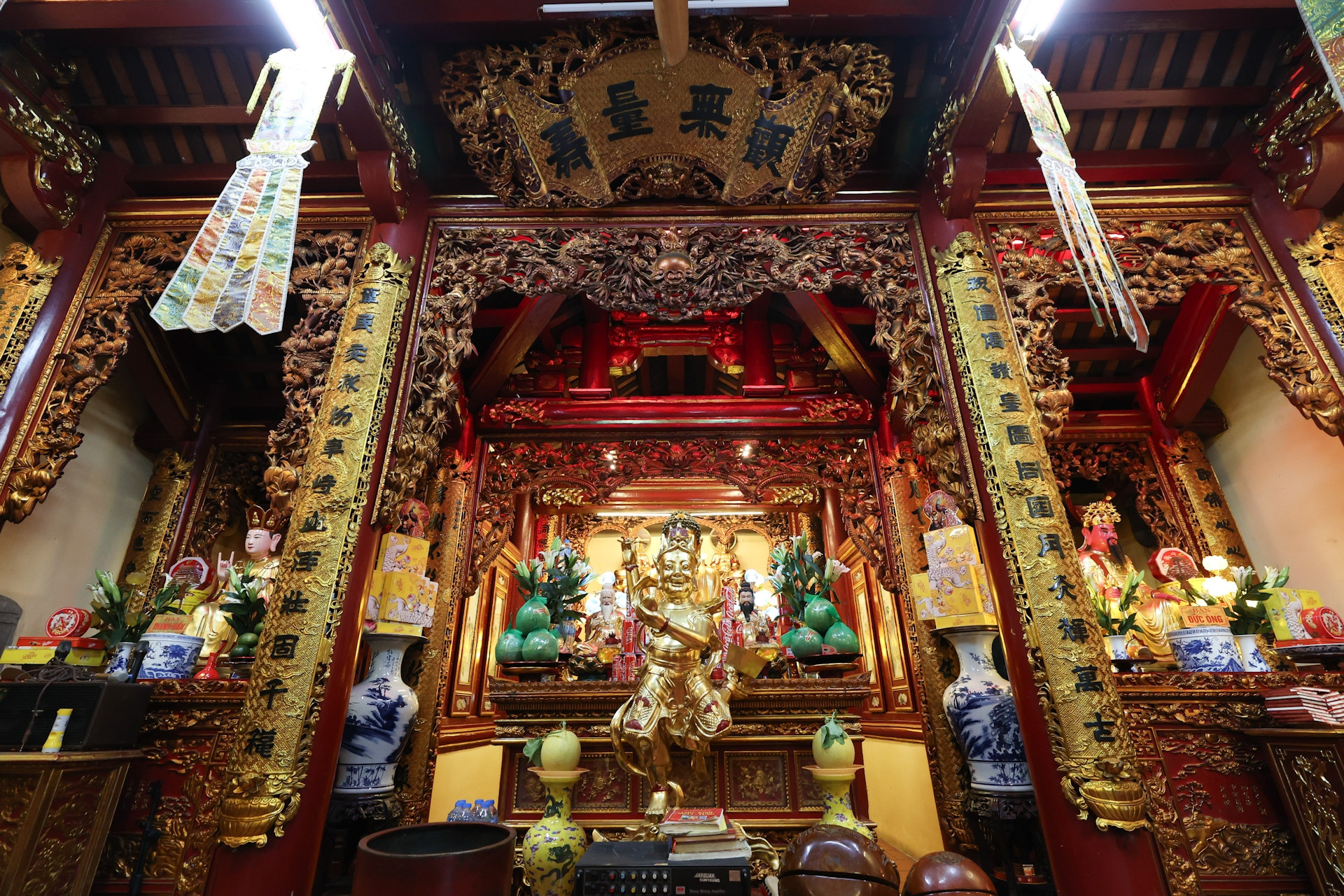 Ngôi chùa thờ 'tam giáo' hiếm hoi ở Hà Nội: Nơi kết nối những tấm lòng nhân ái