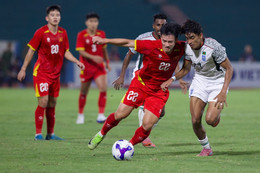 Trực tiếp bóng đá U23 Việt Nam vs U23 Singapore: Viktor Lê, Công Phương đá chính