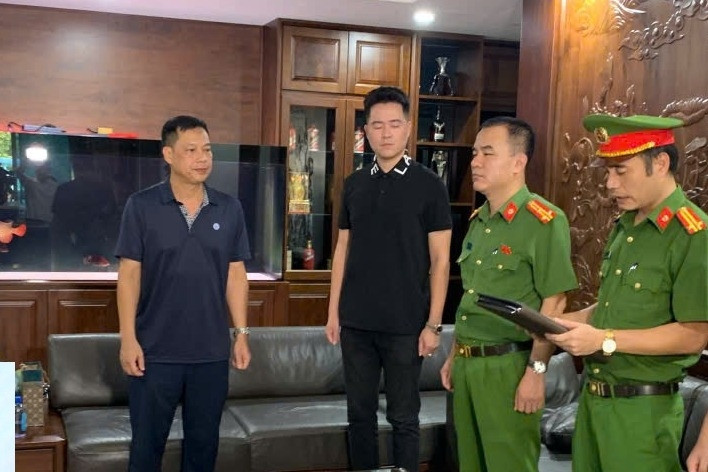 Vì sao biệt thự của trùm giang hồ Mạnh 'gỗ' ở Thanh Hóa bị khám xét khẩn cấp?