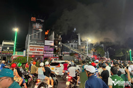 W-chay nha trang (1).jpg