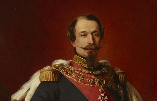 Ba quả bom phát nổ nhưng Hoàng đế Pháp Napoleon III vẫn bình an vô sự
