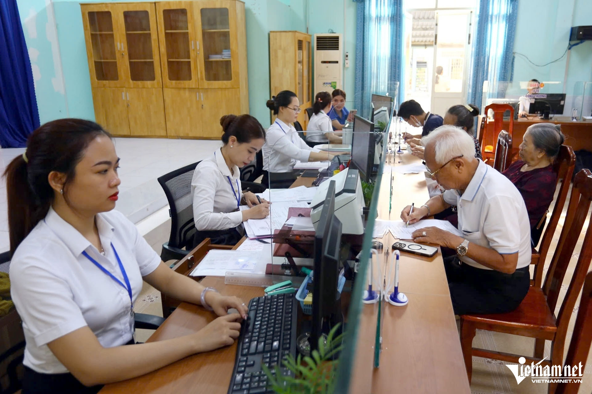 Công chức sẽ được chấm điểm KPI hàng tháng, xếp loại cuối năm