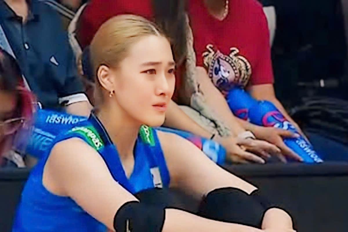 Hoa khôi bóng chuyền Nhật Bản bật khóc vì thua Brazil trận tranh HCĐ thế giới