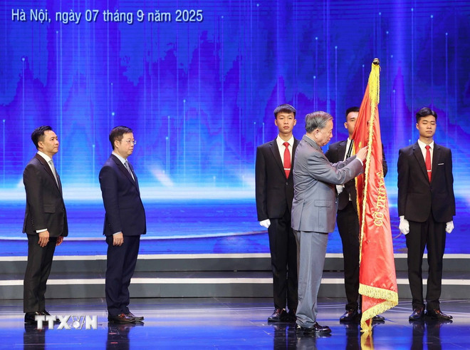 tong bi thu dai truyen hinh 12.jpg