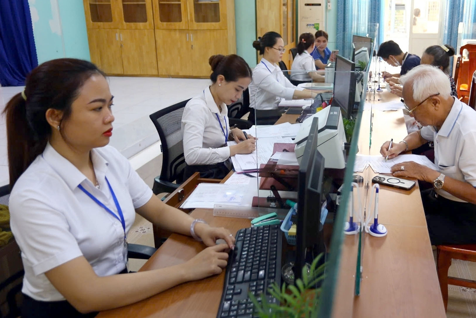 Công chức sẽ được chấm điểm KPI hàng tháng, xếp loại cuối năm