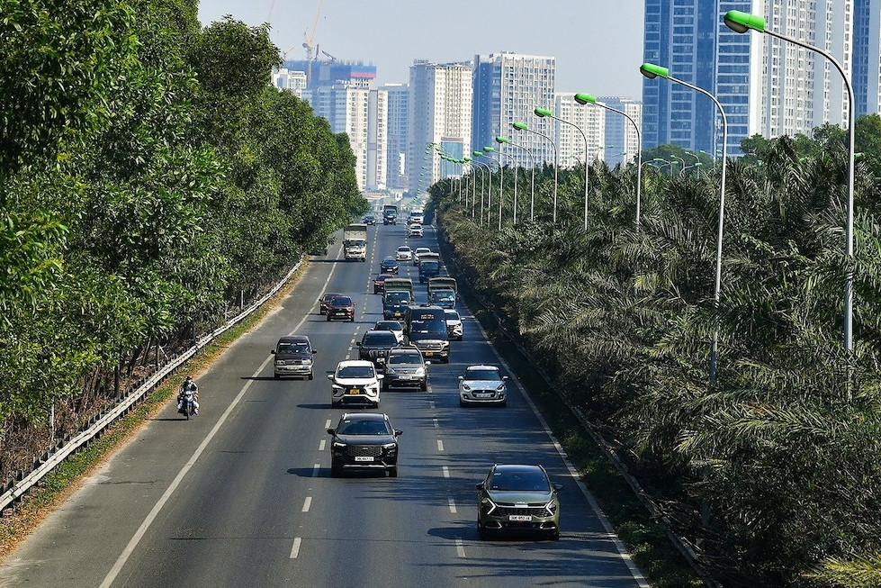 Hà Nội hỏa tốc yêu cầu nghiên cứu tổ chức lại giao thông Đại lộ Thăng Long