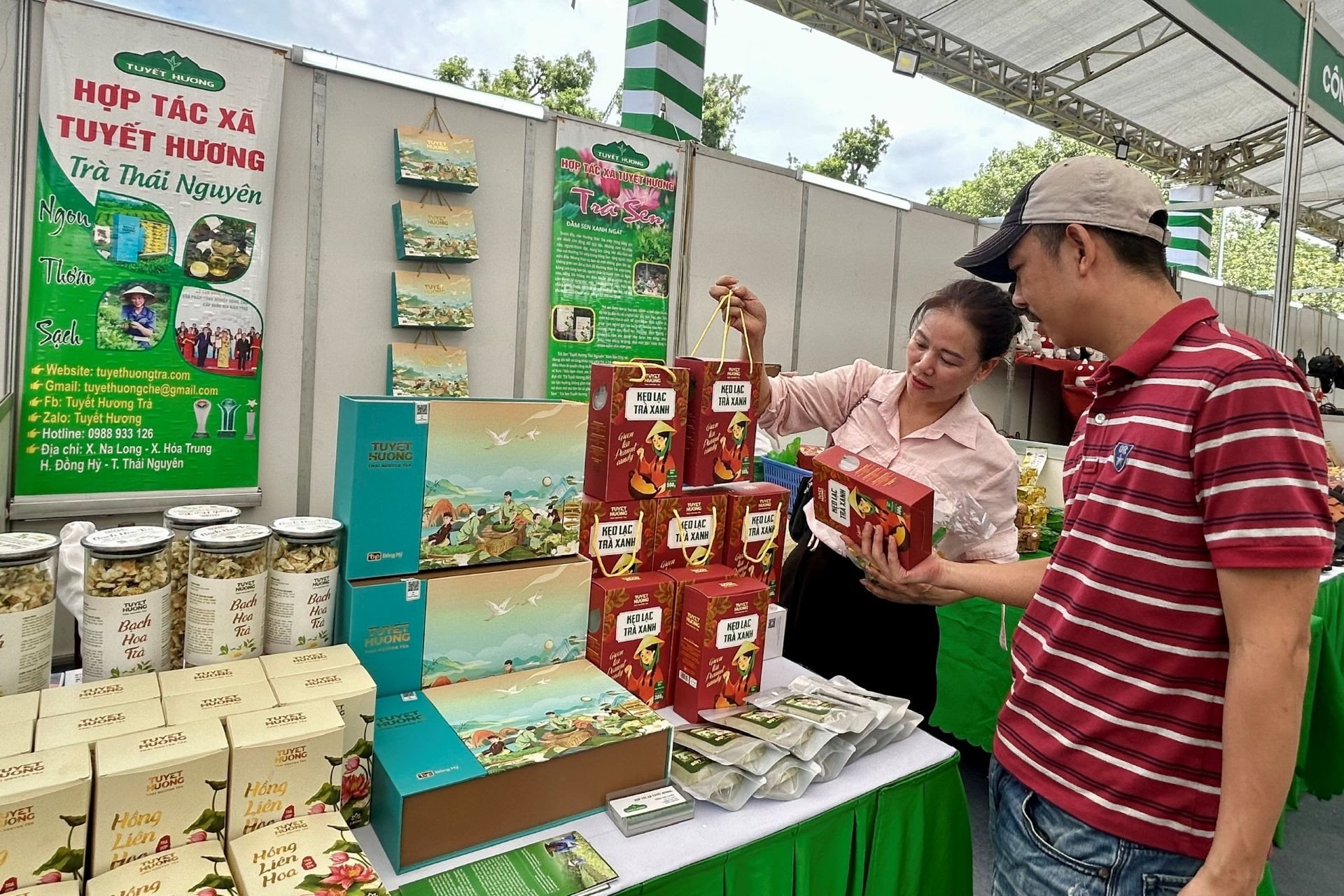 Hà Nội tổ chức “Tuần lễ quảng bá nông sản, sản phẩm OCOP và làng nghề truyền thống” năm 2025