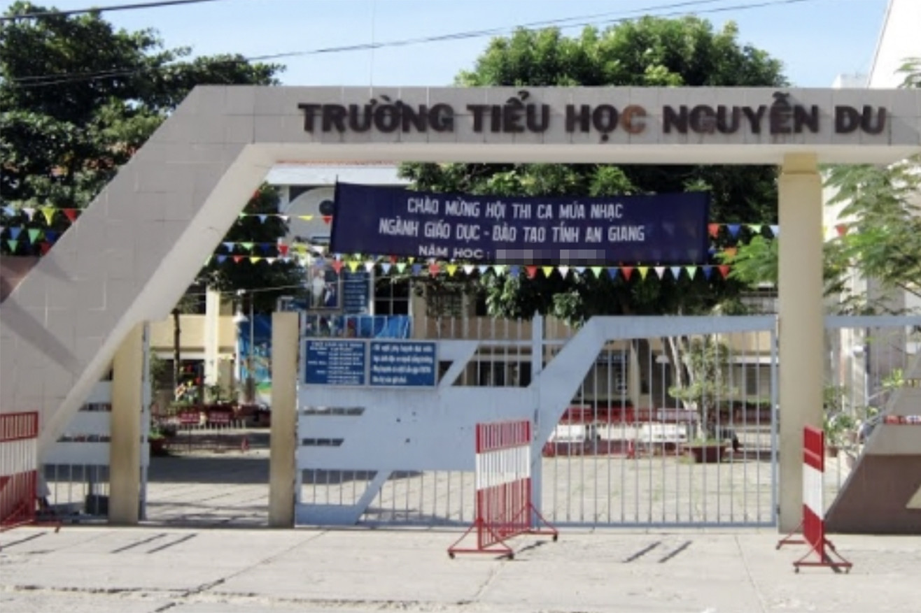 Hiệu trưởng hé lộ bất ngờ về người xông vào trường cướp vàng nữ sinh tiểu học