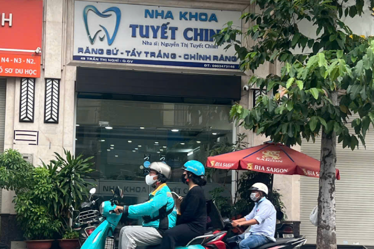 Phòng khám nha khoa có bác sĩ hành hung khách ở TPHCM bị yêu cầu ngưng hoạt động