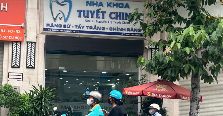 Loạt vi phạm vụ bác sĩ nha khoa ở TPHCM hành hung khách, yêu cầu ngưng hoạt động