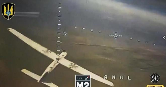 Thành tích đáng nể của UAV Ukraine trong đêm kh...