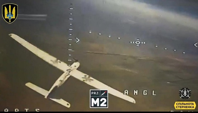 uav danh chan ukraine.jpg