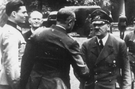 Vụ ám sát hụt gây tranh cãi nhằm vào trùm phát xít Adolf Hitler