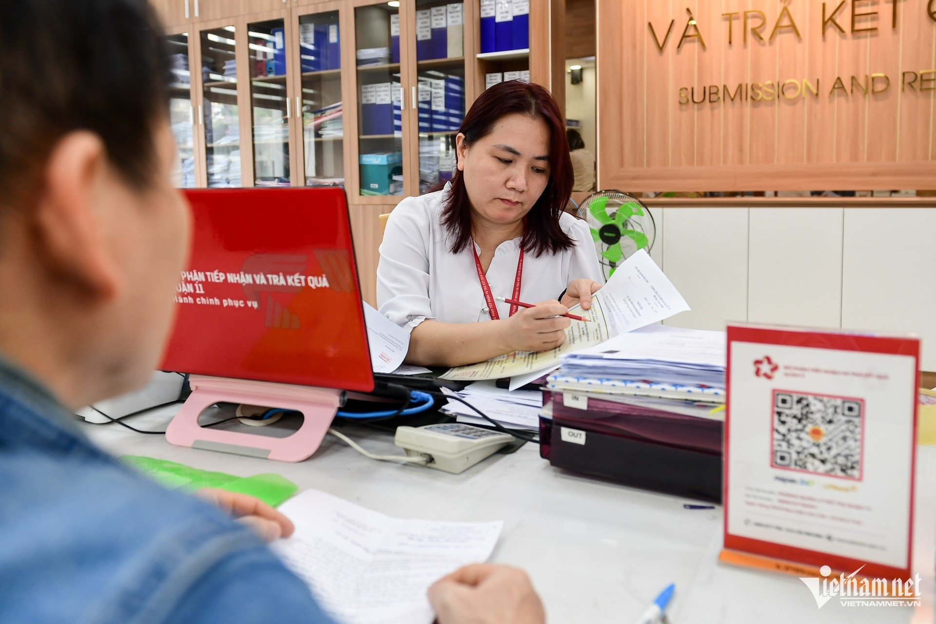 Gỡ vướng chi trả lương tại các phường, xã của TPHCM