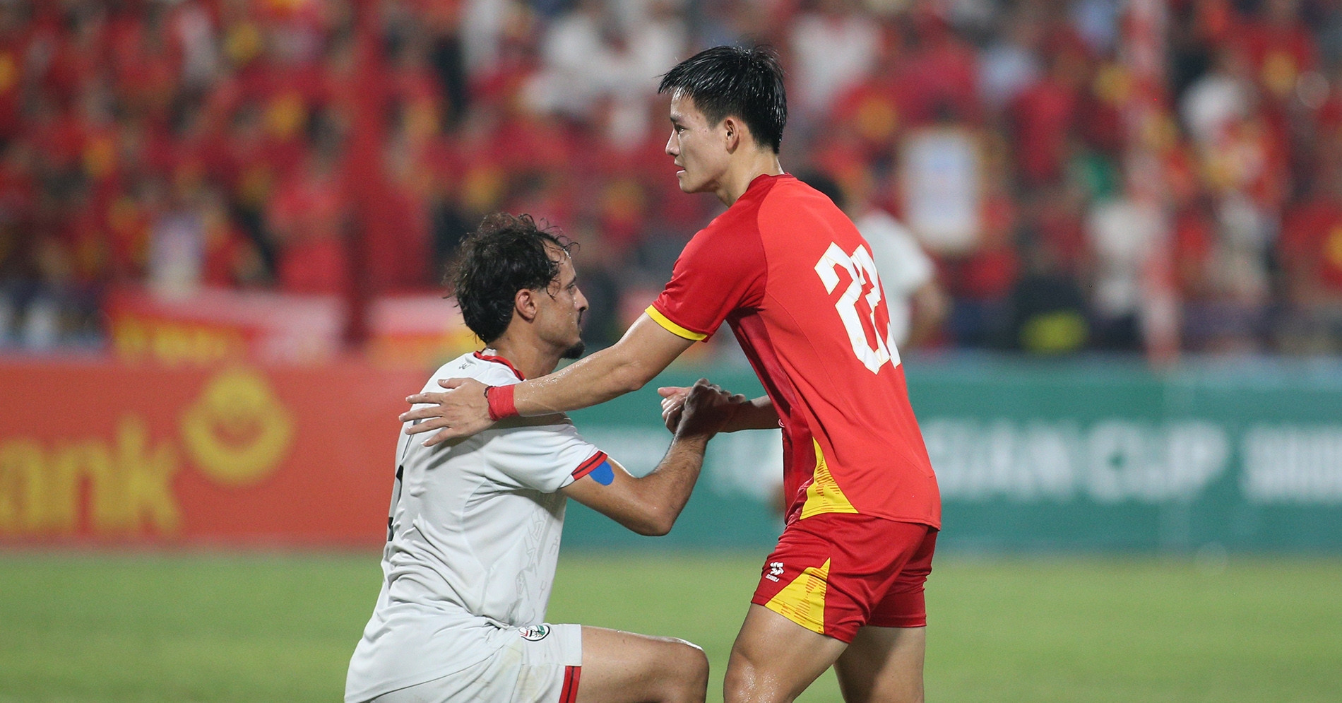 Lấy vé châu Á, U23 Việt Nam có hành động đẹp với cầu thủ Yemen