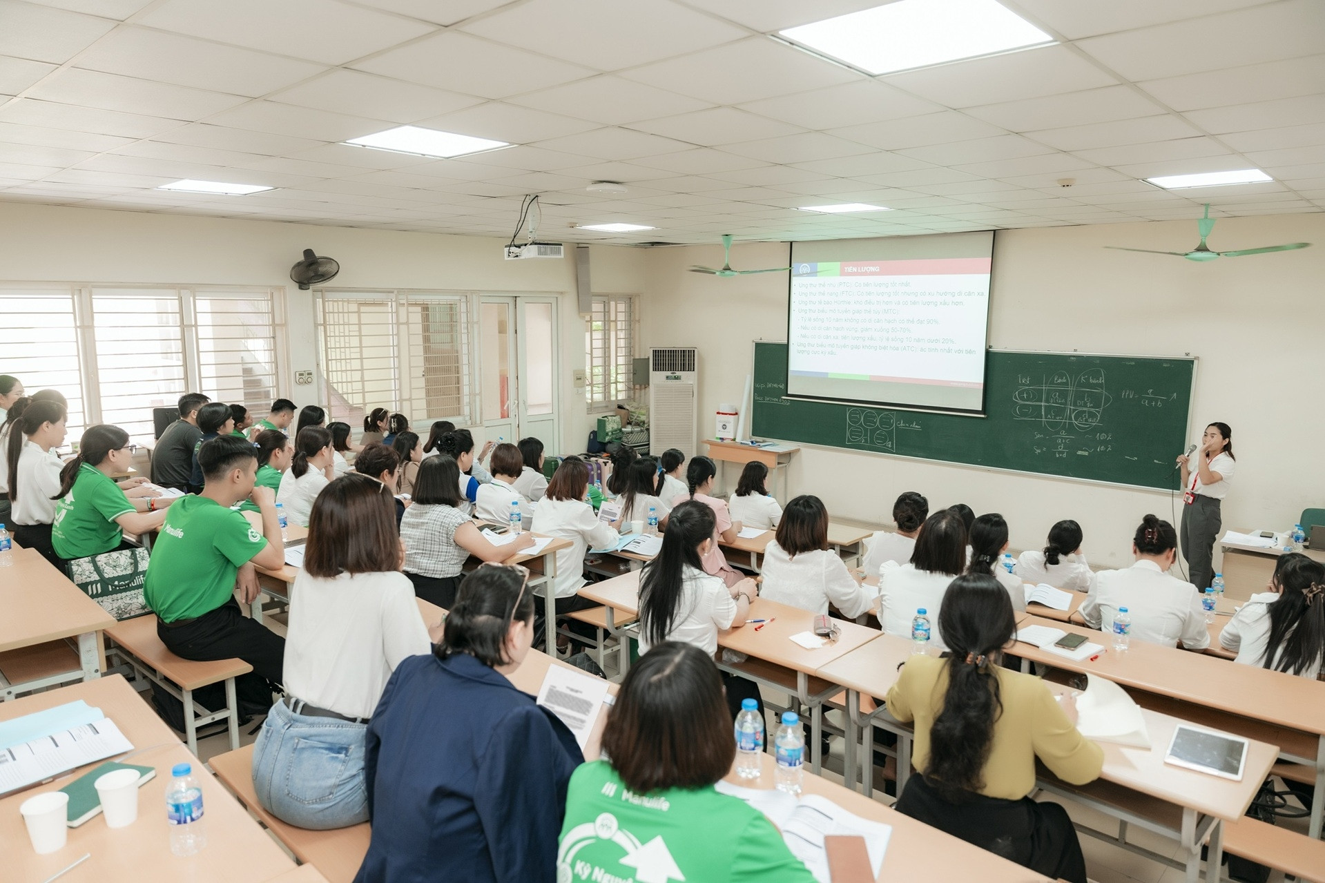 Nâng cao kiến thức về sức khỏe cho tư vấn viên bảo hiểm: Xu thế tất yếu