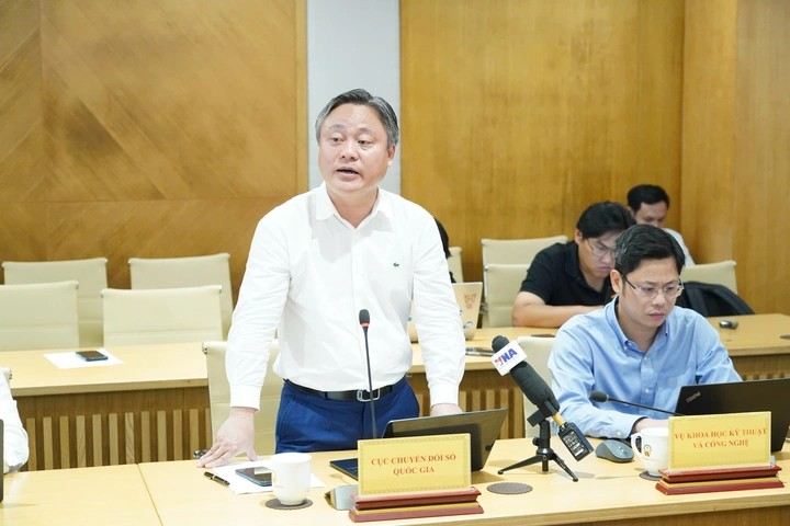 ong Le anh Tuan cuc cds