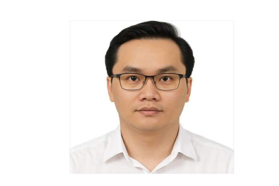 Ứng viên phó giáo sư trẻ nhất ngành kinh tế từng đạt giải nhà giáo trẻ tiêu biểu