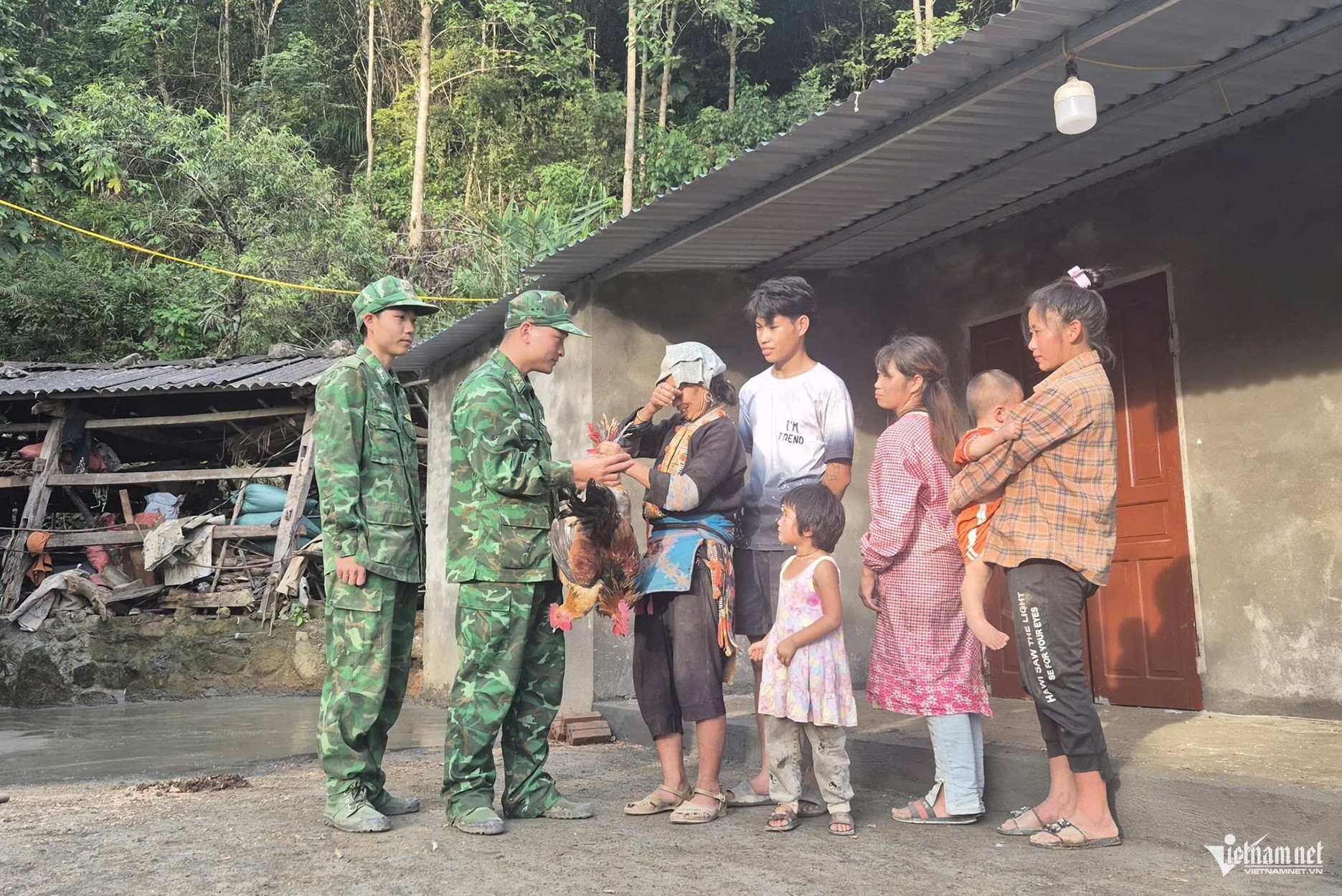 W-Phùng Tả Mẩy 2.jpg