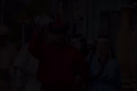 Cô gái Khánh Hòa lấy chồng Mông Cổ, nhà trai đem 6 tráp ‘lạ lùng’ đến hỏi cưới