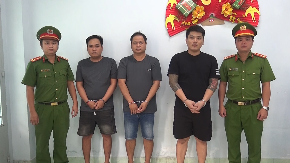 cuong doat tai san 1.png