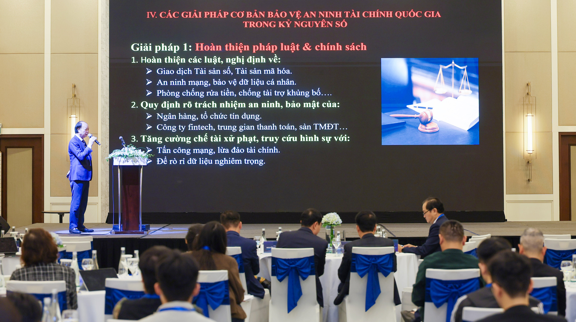 he sinh thai tai chinh so 01.jpg