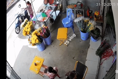 Hy hữu: Người phụ nữ bị bánh xe 'điên' tông trọng thương ở Vĩnh Long