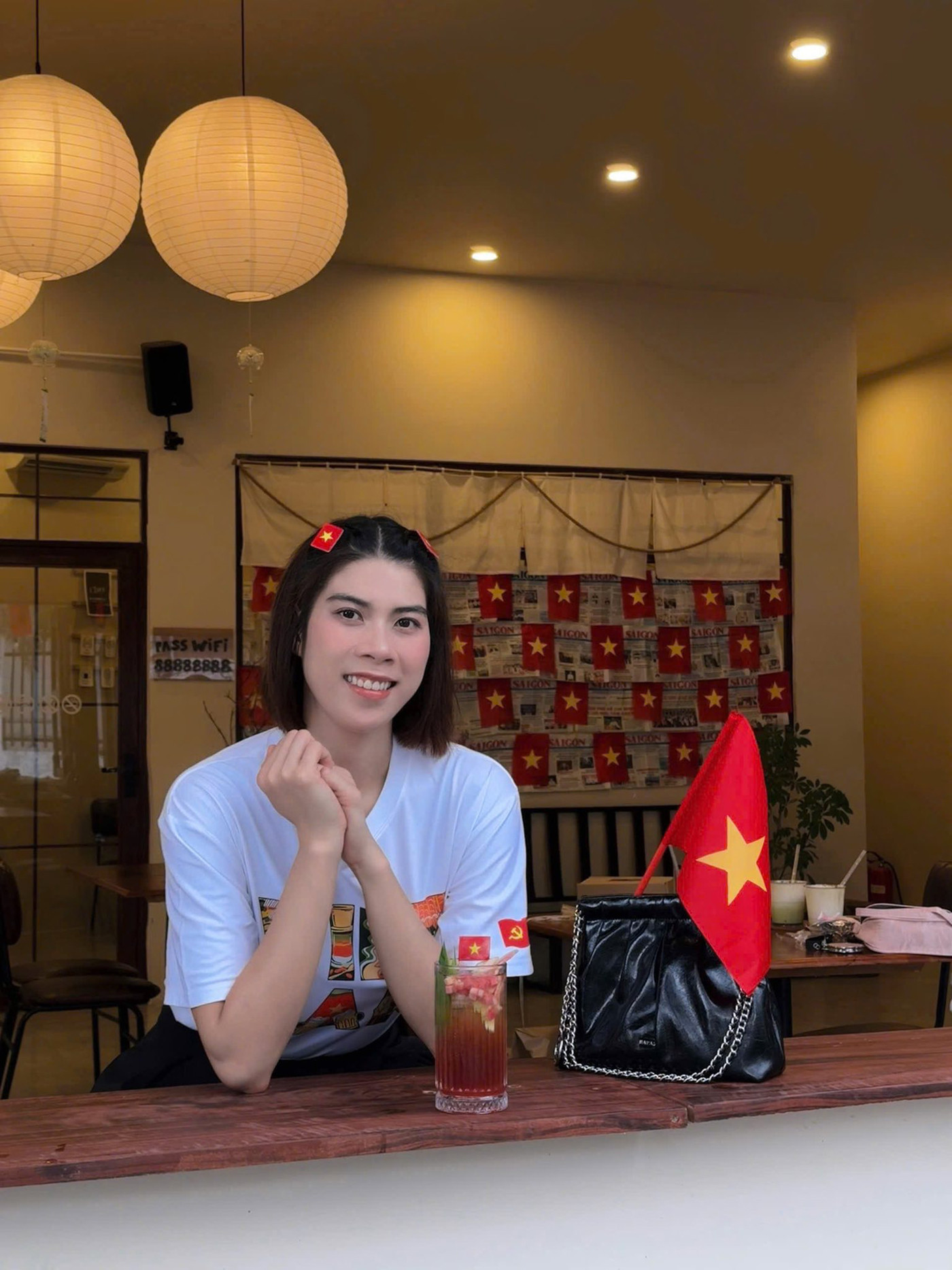 lam oanh 4.jpg
