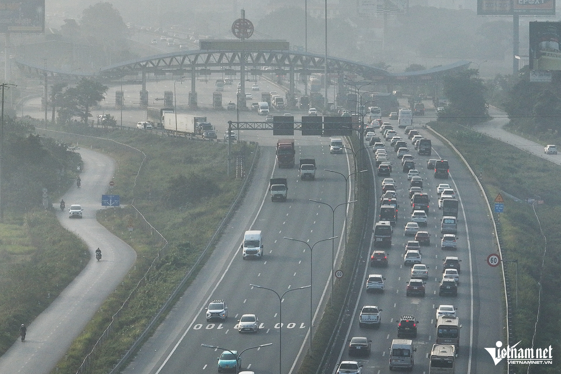 W-tet duong lich 3.jpg