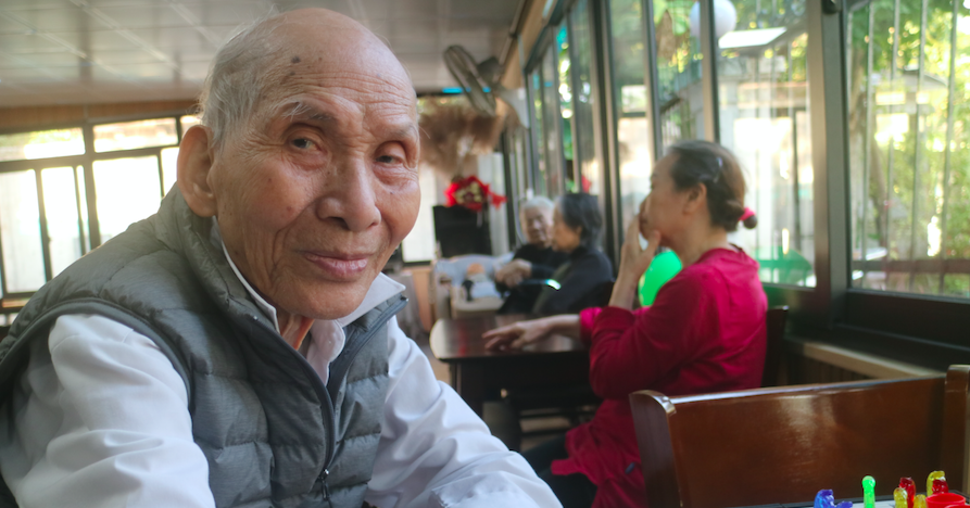 Mô hình chăm sóc mới "sáng đến, chiều về" với người cao tuổi