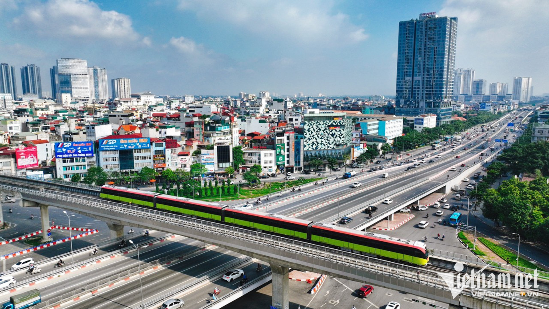 W-Tàu Metro Nhổn ga hà Nội (16).jpg
