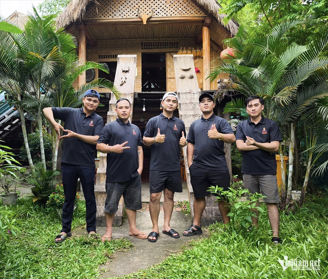 W-Xuân Hòa ảnh 2.jpg