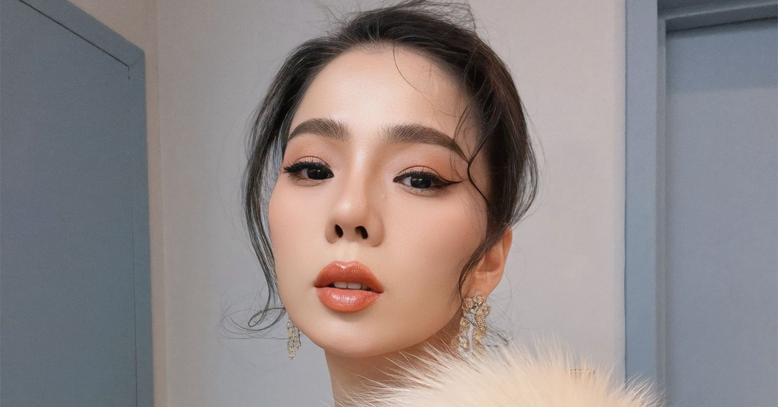 Ca sĩ Lệ Quyên lên tiếng phân trần sau loạt bìn...