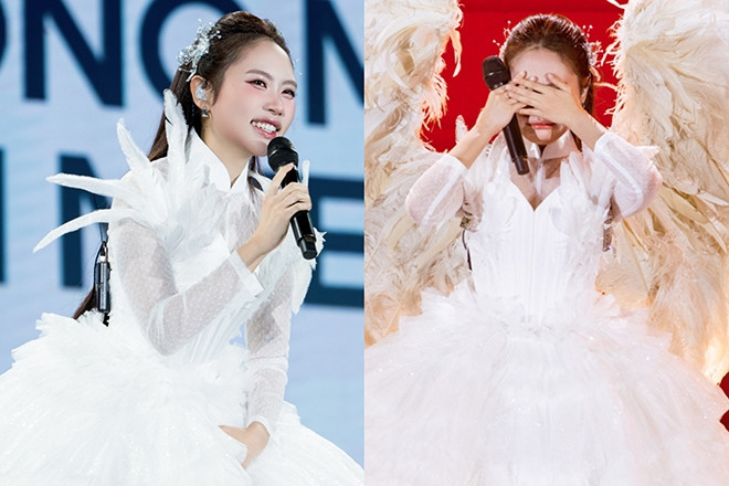 Ca sĩ Phương Mỹ Chi ôm mặt khóc trước hàng nghìn khán giả