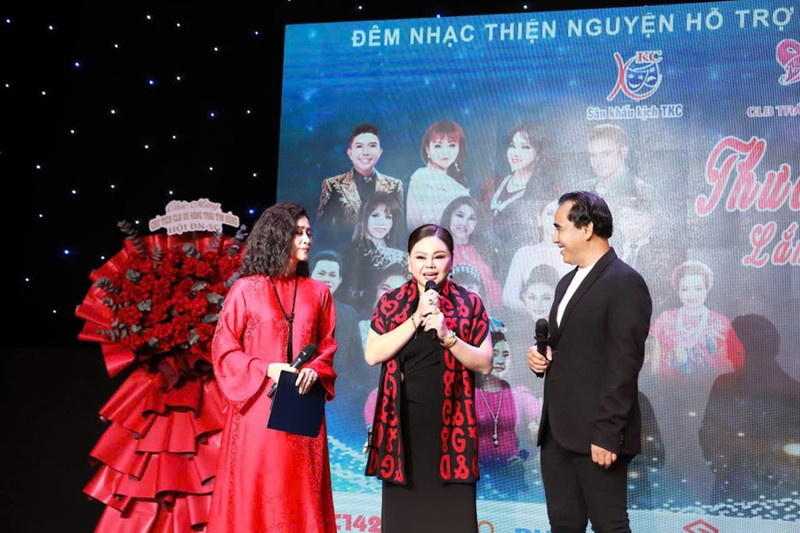 Dàn nghệ sĩ ủng hộ chương trình Thương lắm miền Trung