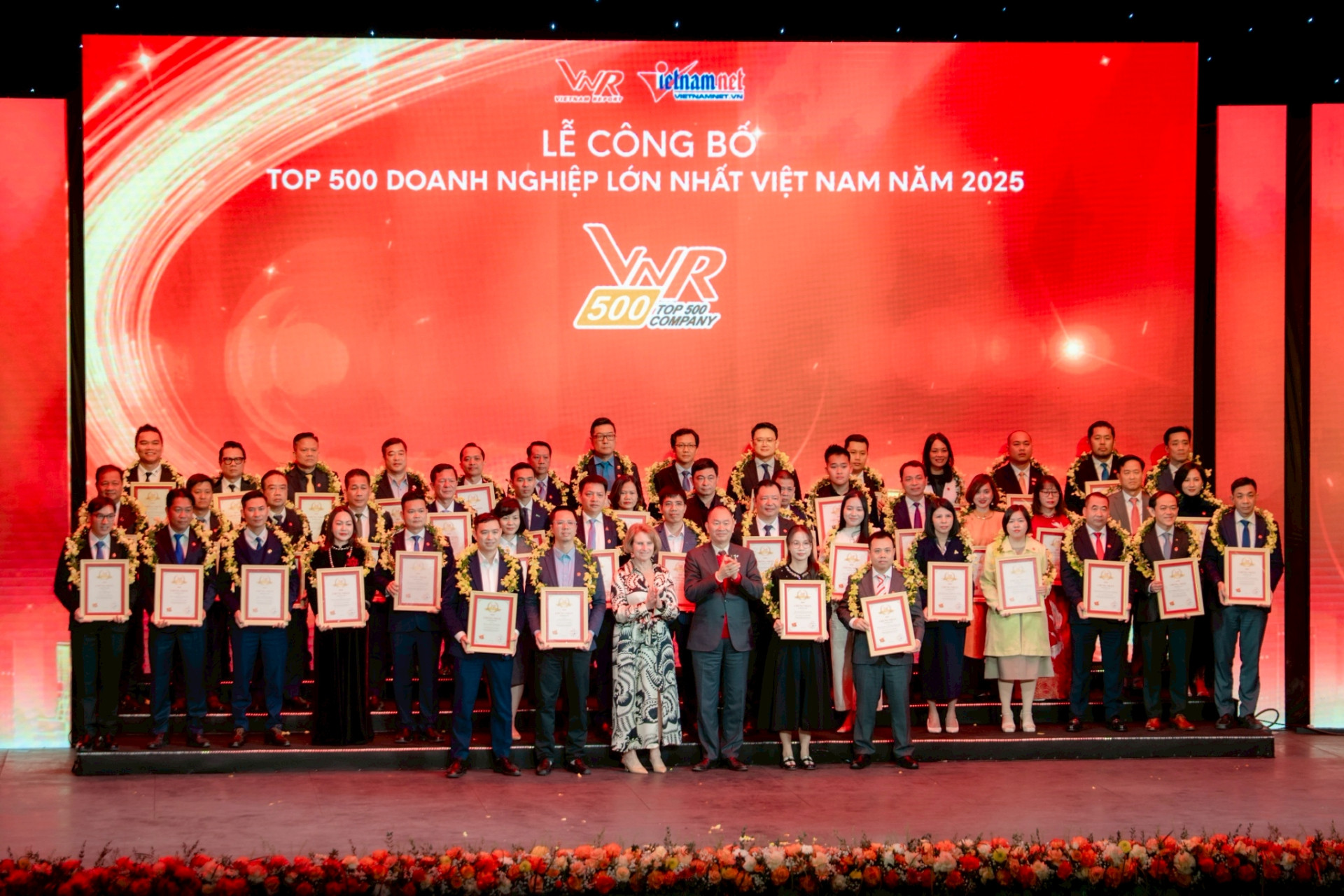 LINE_ALBUM_VNR 500 Hà Nội_260109_2 (1).jpg