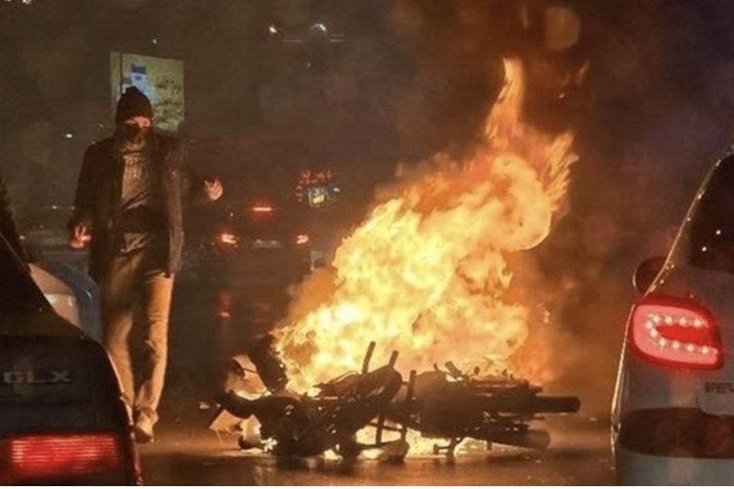 Ông Trump tiết lộ lãnh đạo Iran muốn đàm phán