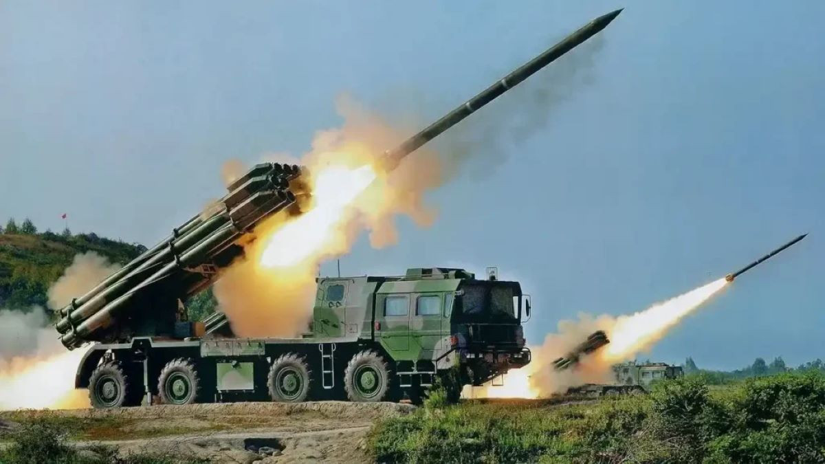 Pháo phản lực BM 30 Smerch 3.jpg