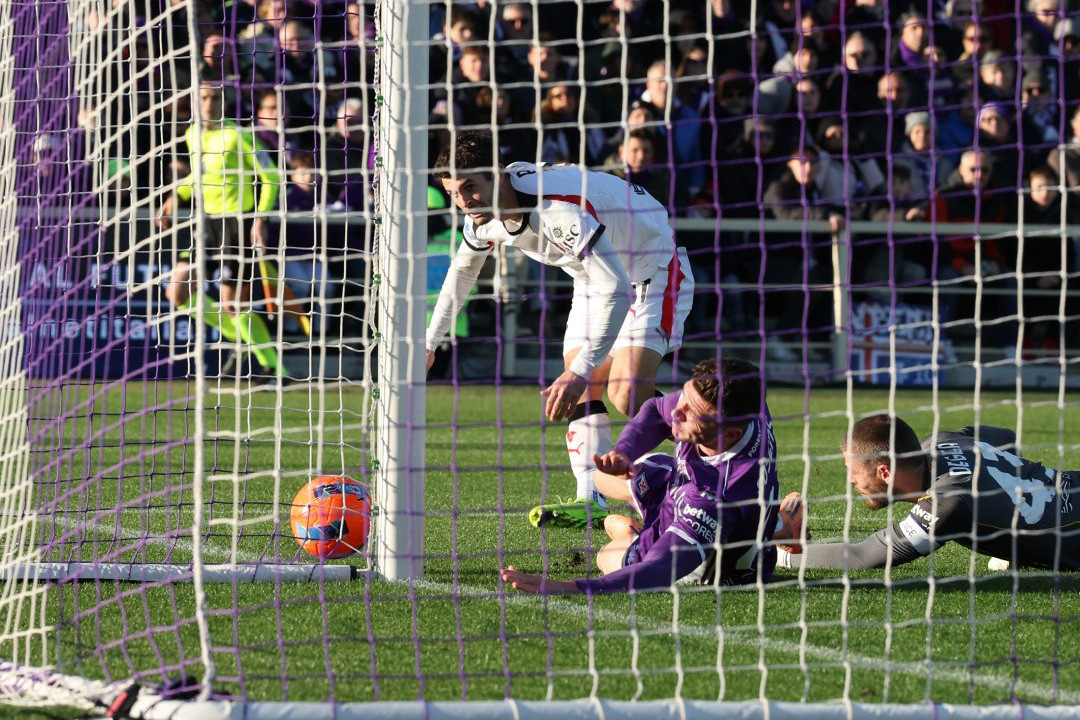 Pulisic Fiorentina Milan.jpg