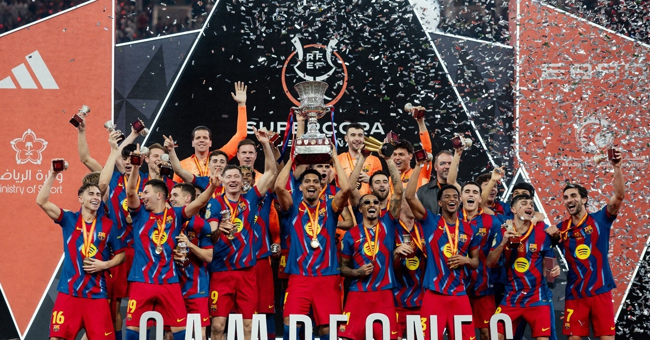 Thắng kịch tính Real Madrid, Barca đoạt Siêu cú...