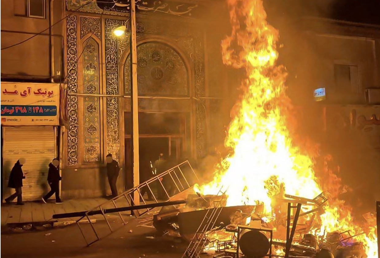 Vì sao Iran xảy ra biểu tình rầm rộ suốt nhiều ngày?