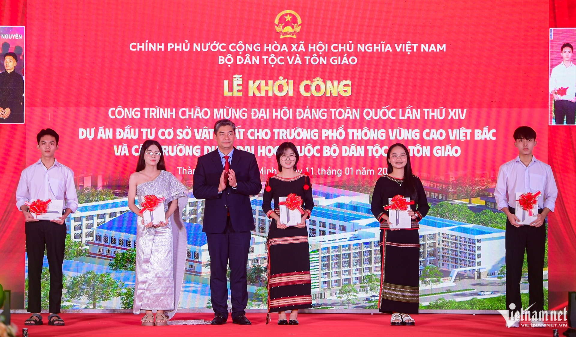 W-Bộ DTTG trường dự bị TPHCM 3.jpg