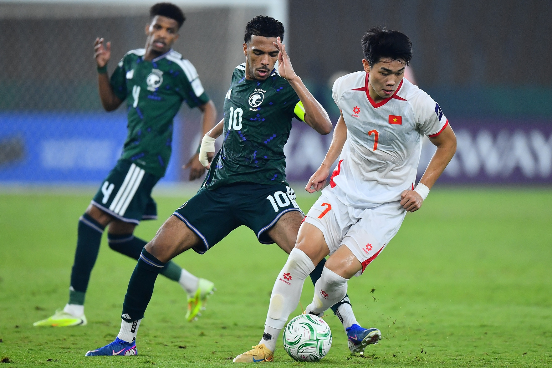 7 cầu thủ U23 Việt Nam có nguy cơ bị treo giò nếu vào bán kết