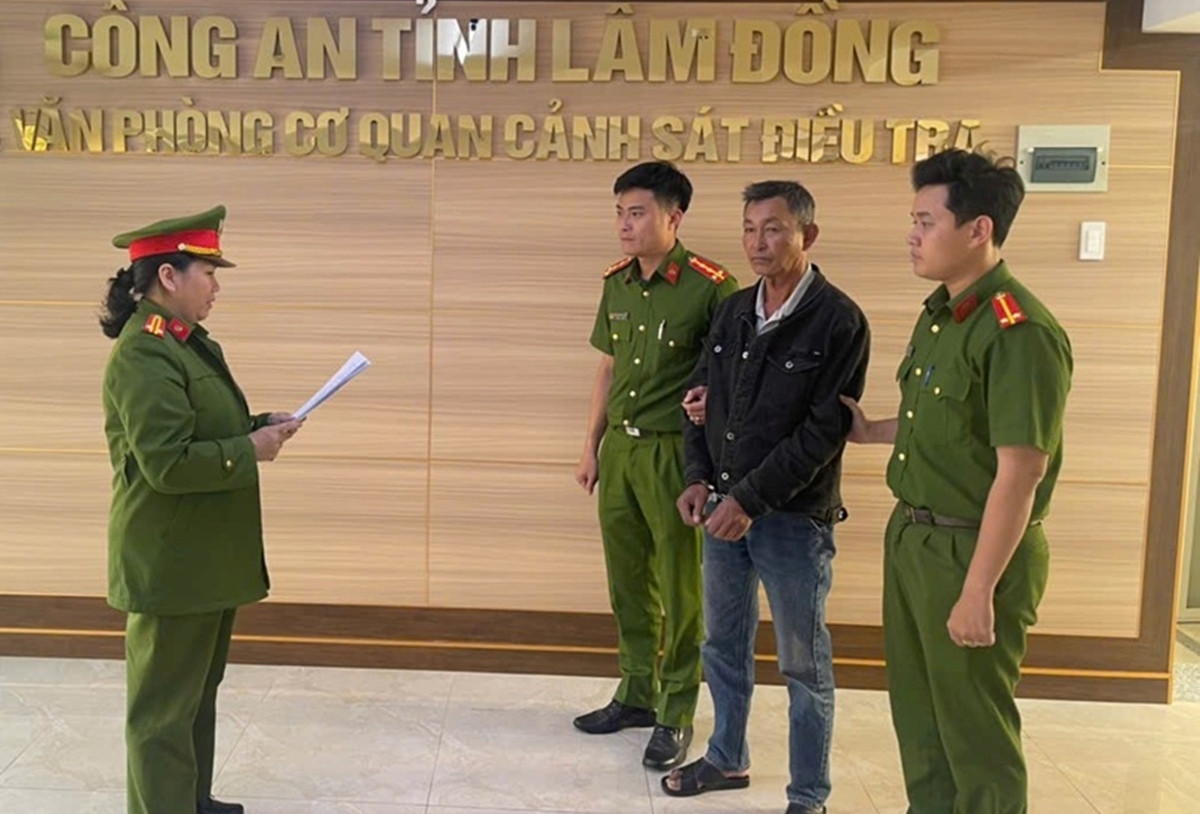  Bắt người đàn ông lừa 2,1 tỷ đồng bằng chiêu bán 1 thửa đất cho nhiều người 