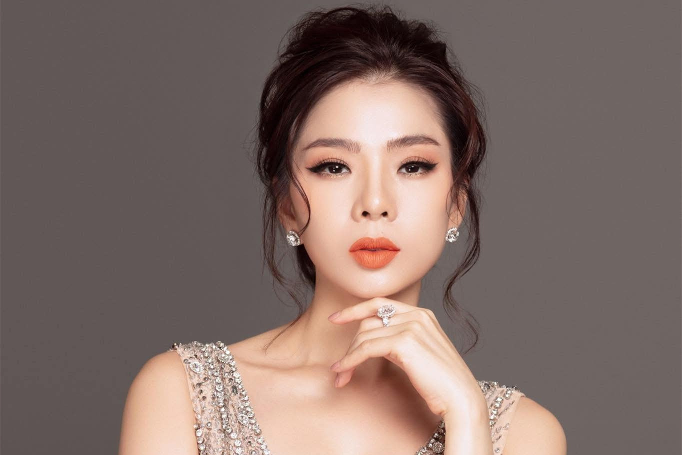 Ca sĩ Lệ Quyên ngụy biện?