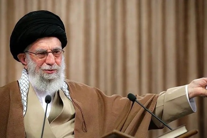 Lãnh tụ tối cao Iran cảnh báo Mỹ bằng thông điệp tiếng Nga