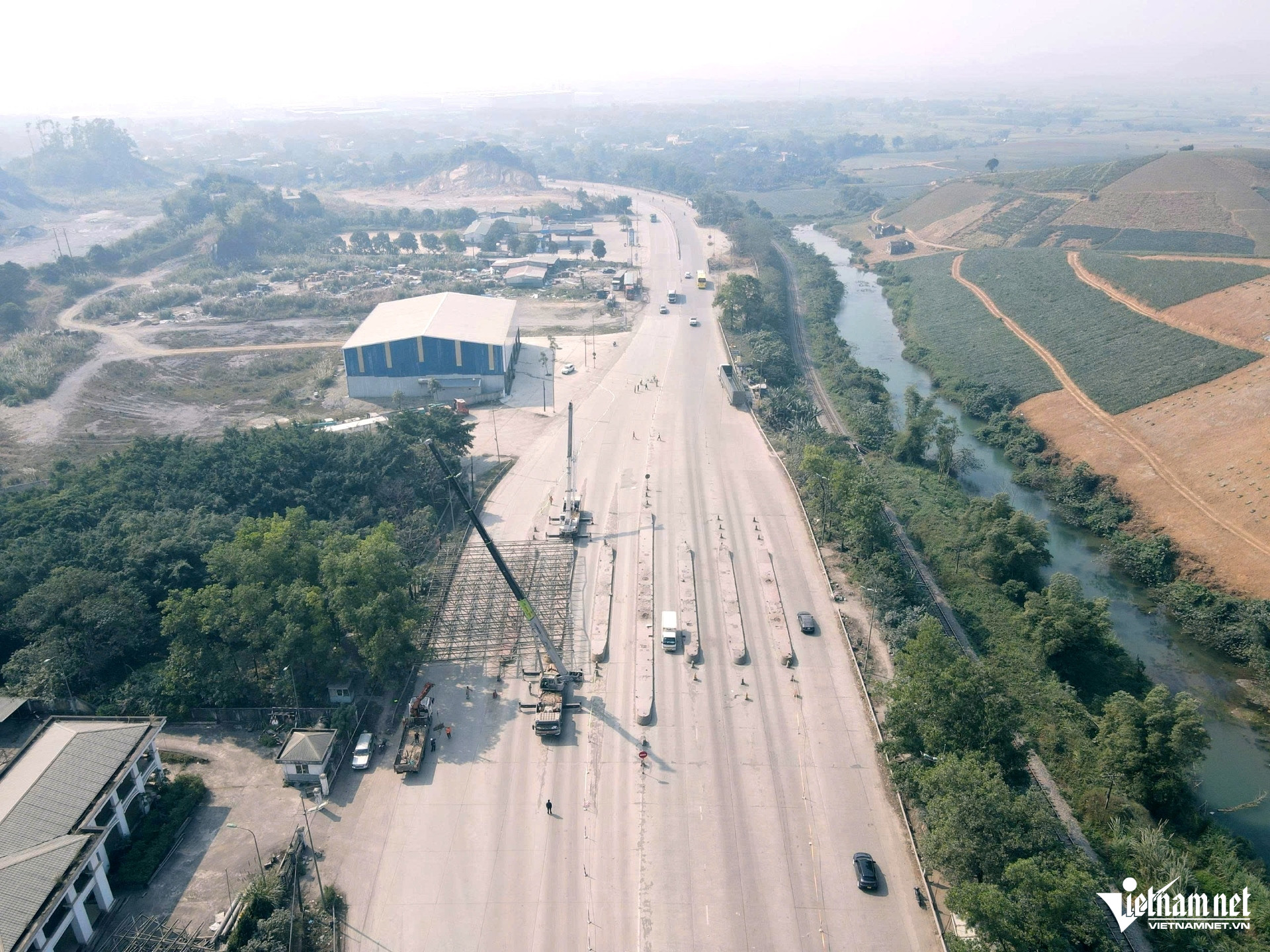 W-a1Tháo dỡ trạm thu phí ở Thanh Hóa.jpg