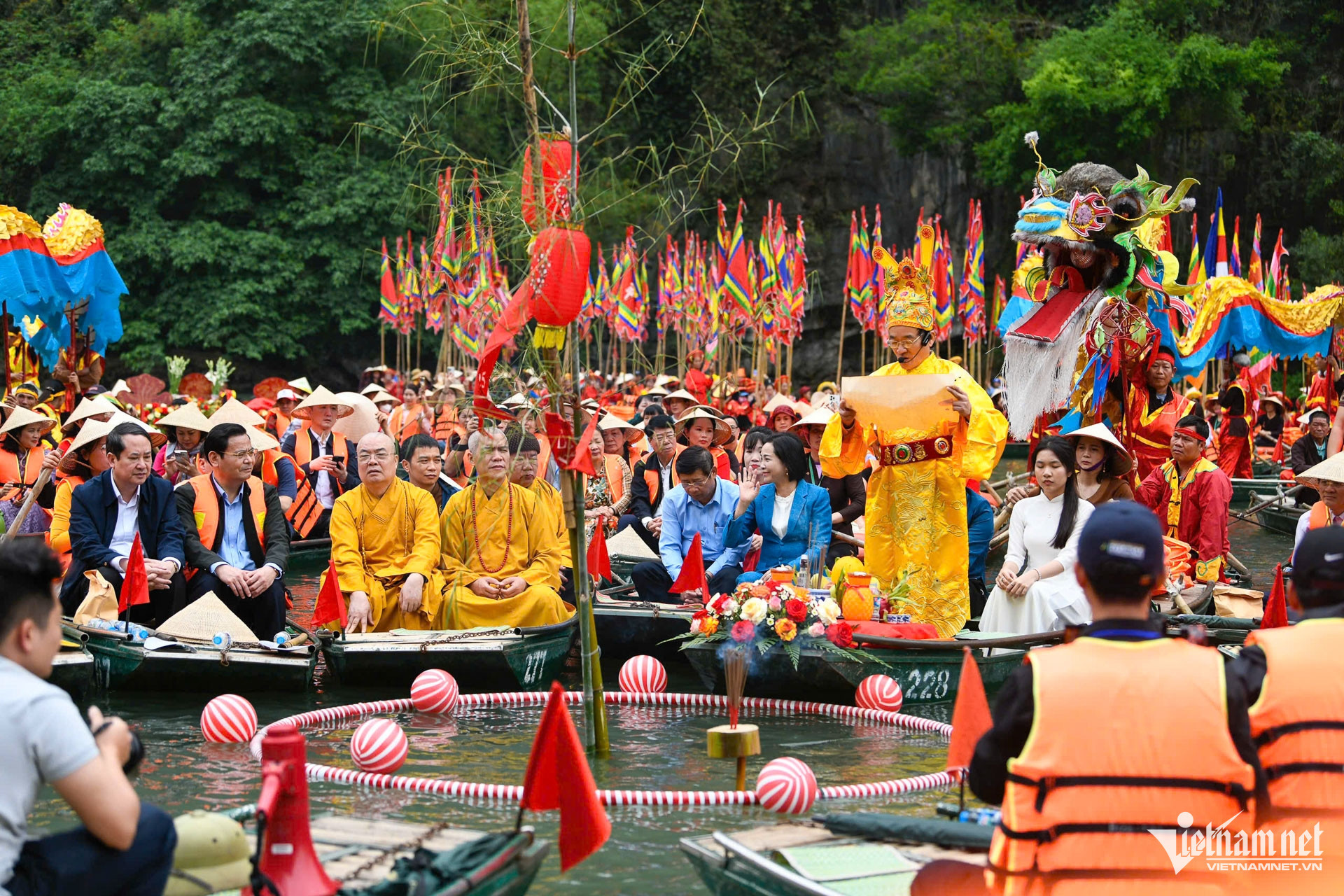 w le hoi trang an 1958 72642.jpg