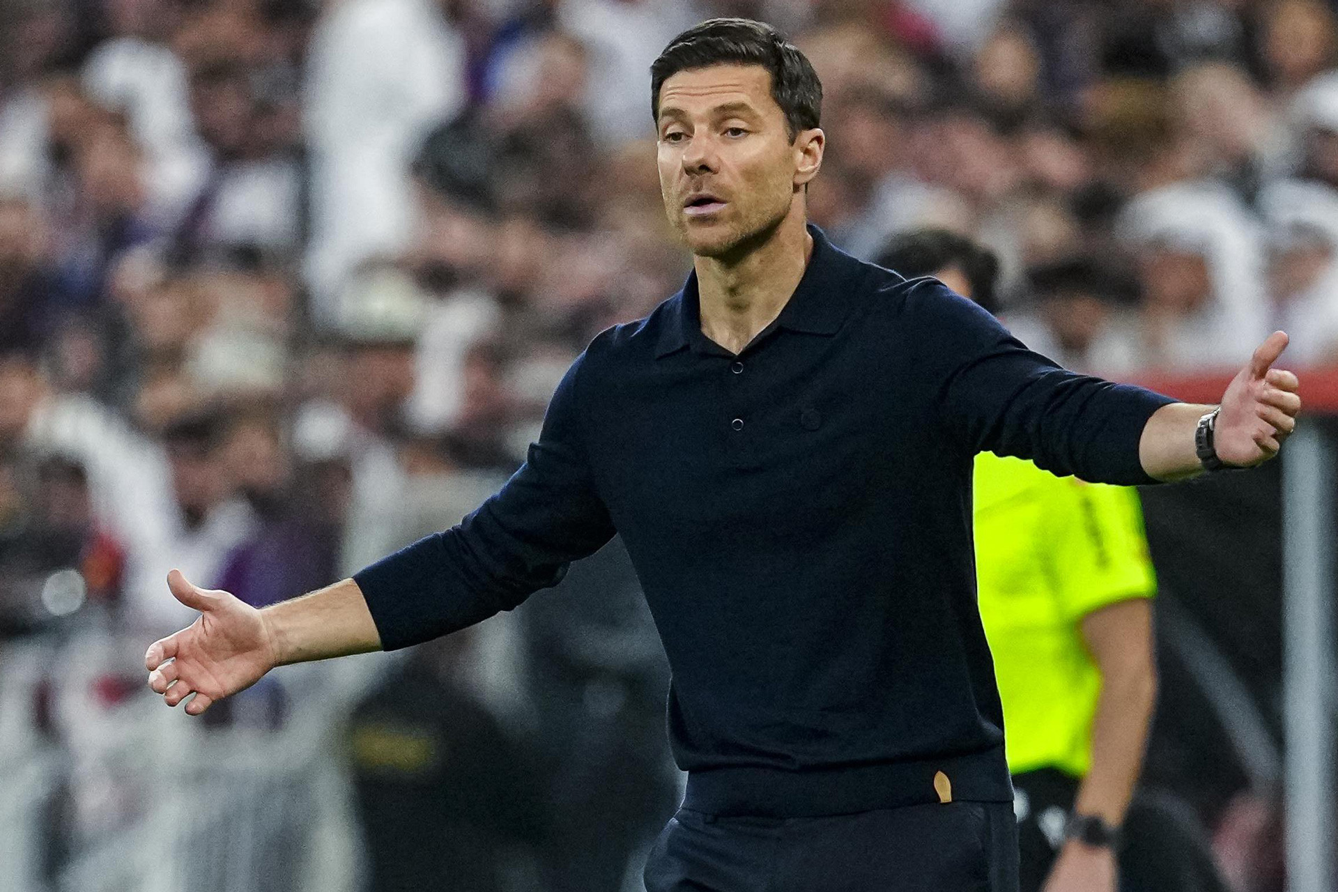 Xabi Alonso Real Madrid.jpg